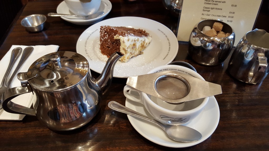 Round off your 48 hours in Oxford with tea and cake in The Grand Cafe.